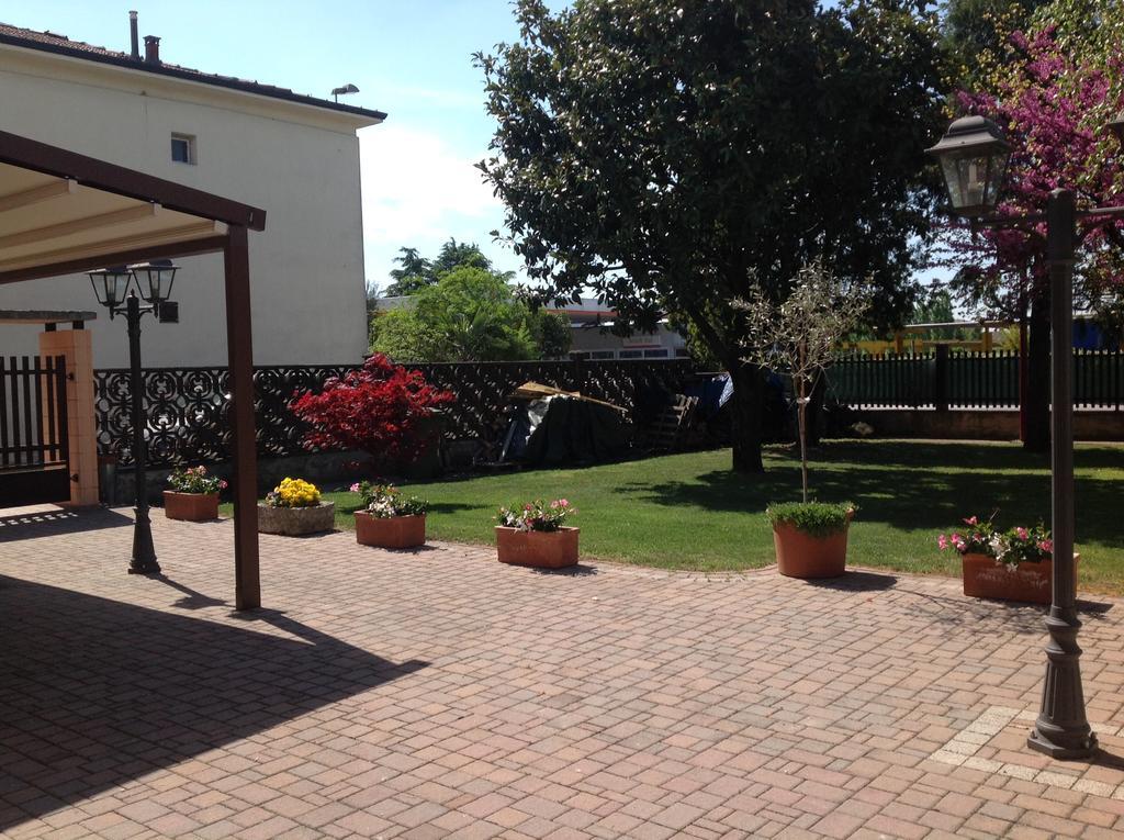 B&B Acero Rosso San Giovanni Lupatoto Zewnętrze zdjęcie